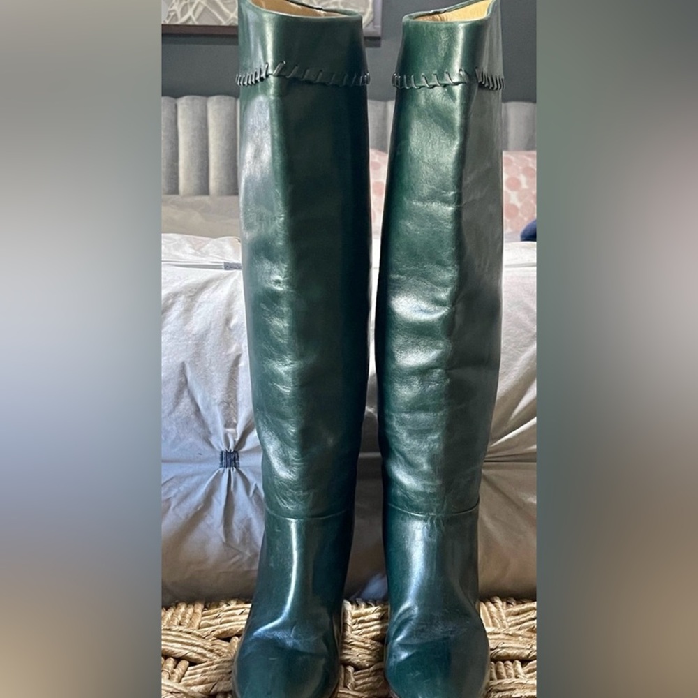 VINTAGE, hunter green all leather knee high boots!